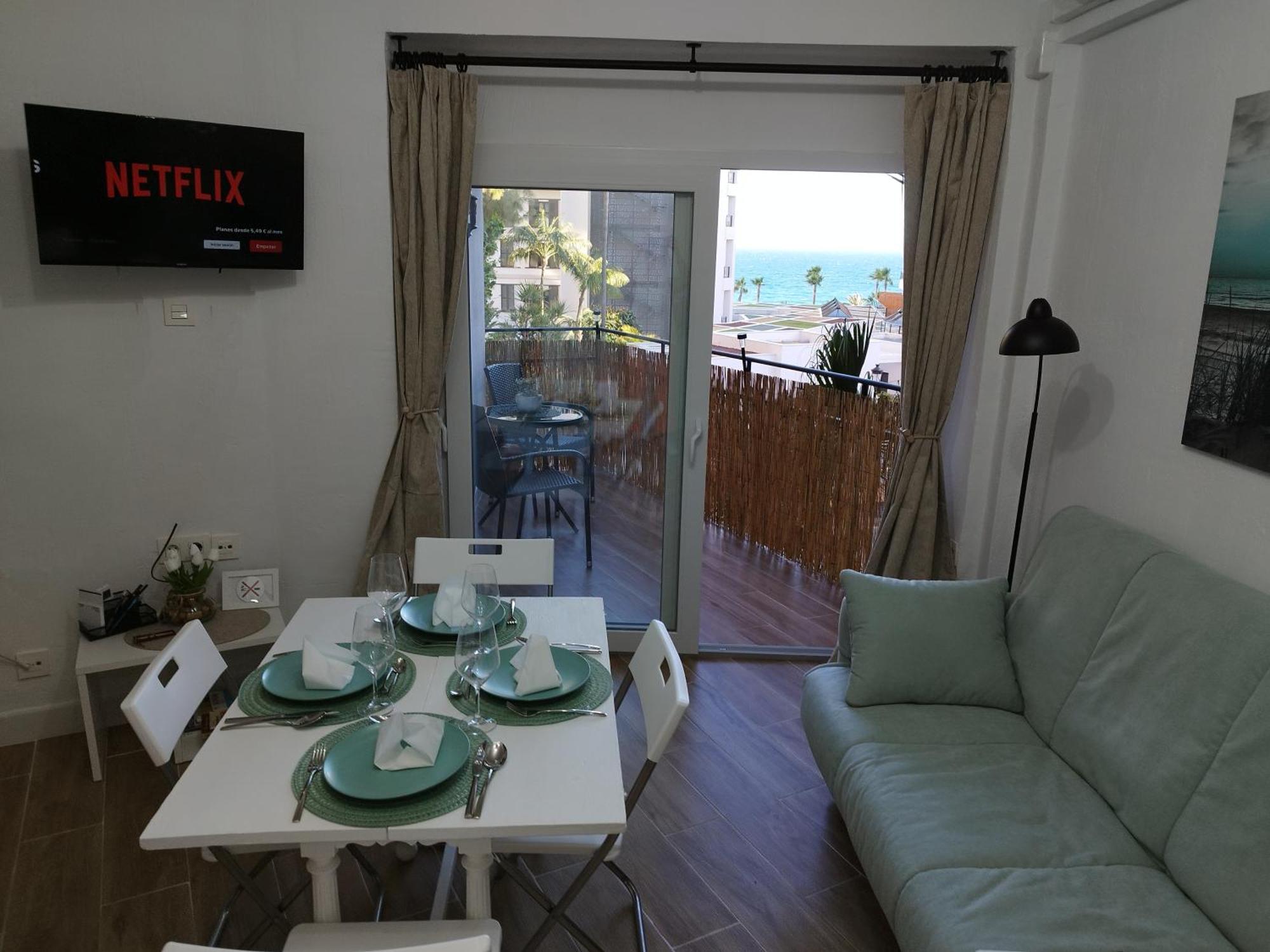 Amazing Front Sea View Studio. Marbella Centre Luaran gambar